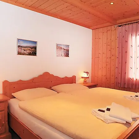 Appartement Sleeps 6 Wifi